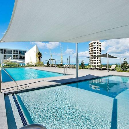 Air On Broadbeach - Stunning Ocean Views! Guldkusten Exteriör bild