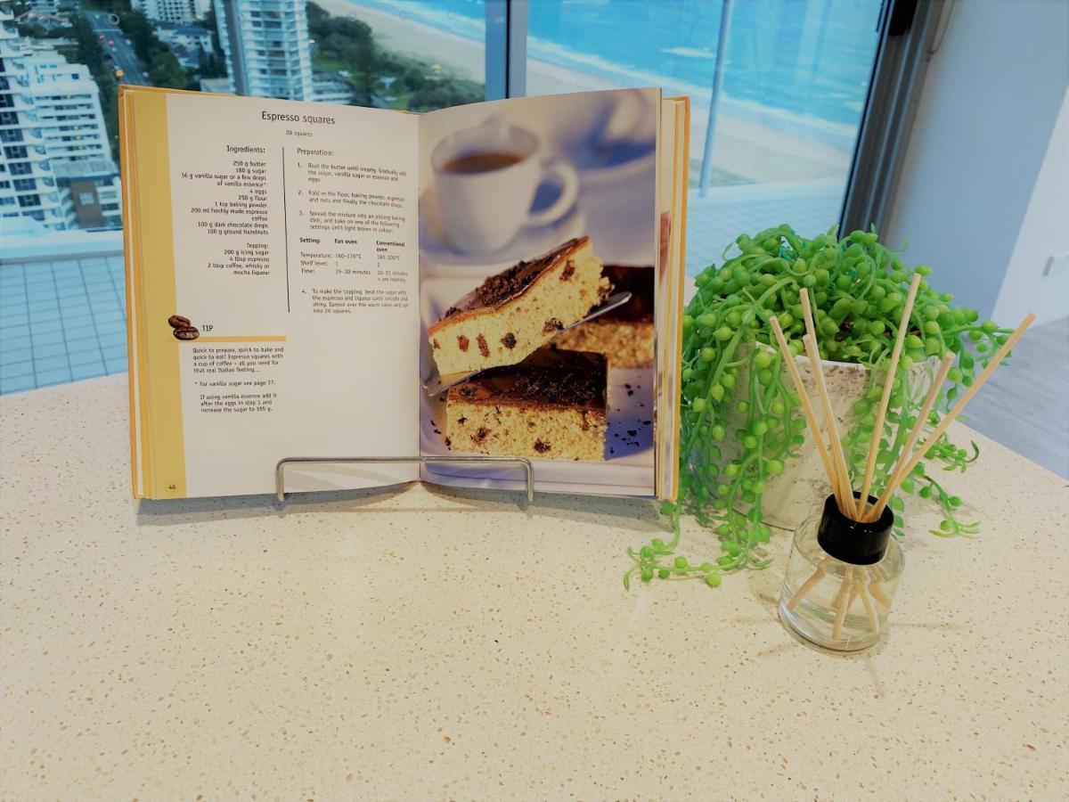 Air On Broadbeach - Stunning Ocean Views! Guldkusten Exteriör bild