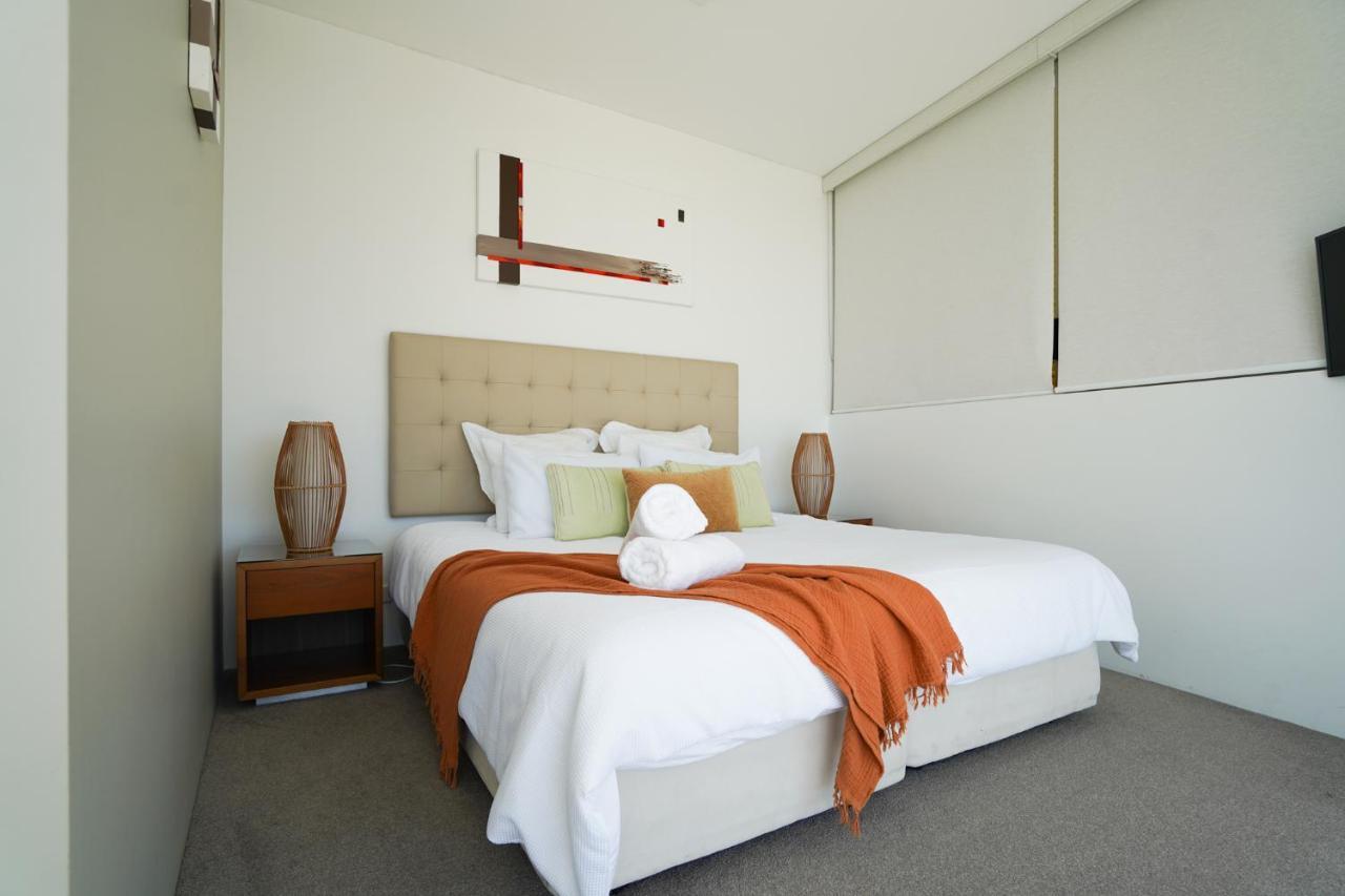 Air On Broadbeach - Stunning Ocean Views! Guldkusten Exteriör bild
