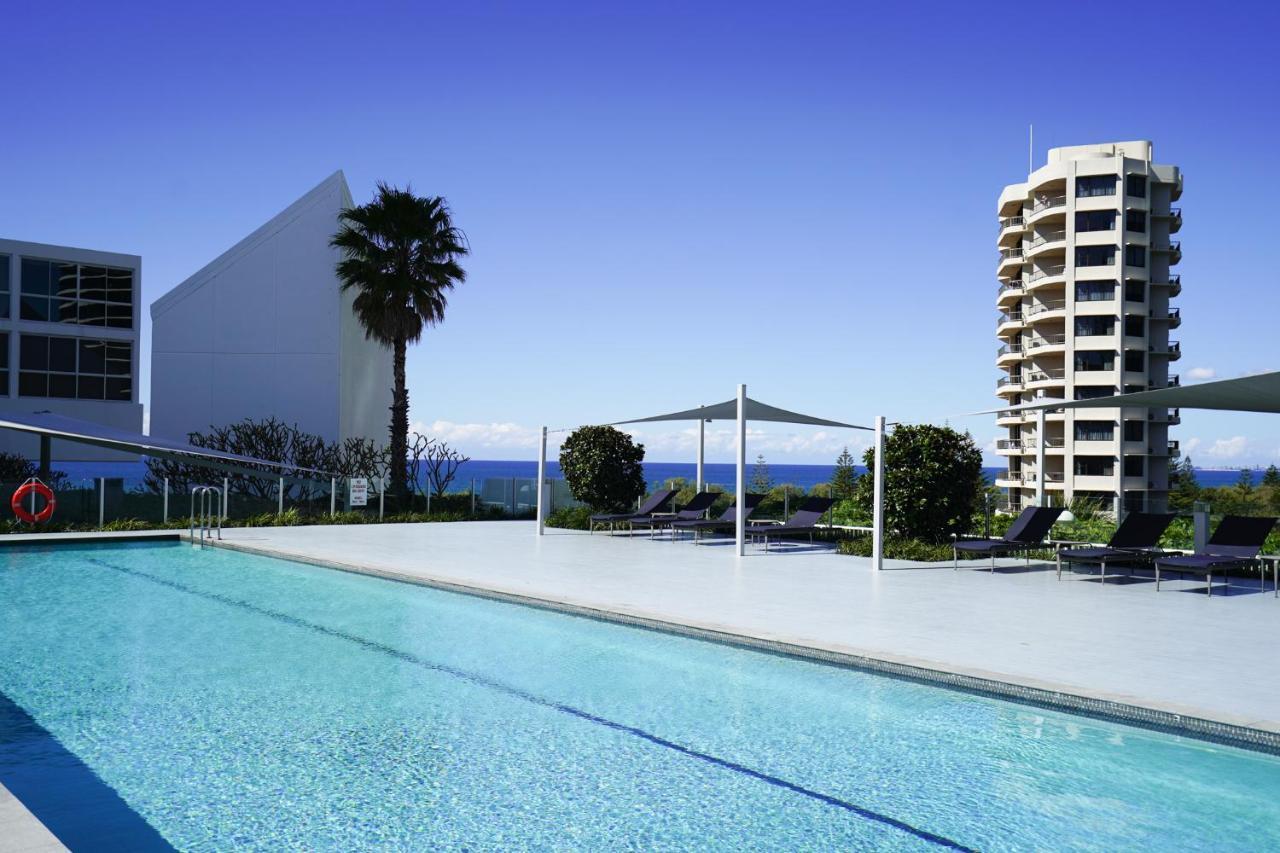 Air On Broadbeach - Stunning Ocean Views! Guldkusten Exteriör bild