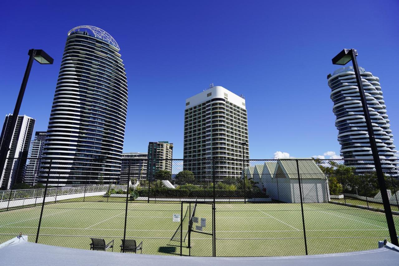 Air On Broadbeach - Stunning Ocean Views! Guldkusten Exteriör bild