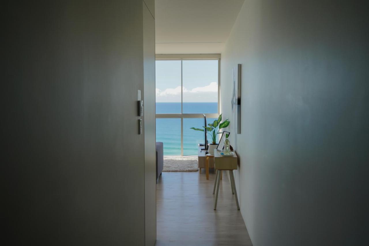 Air On Broadbeach - Stunning Ocean Views! Guldkusten Exteriör bild