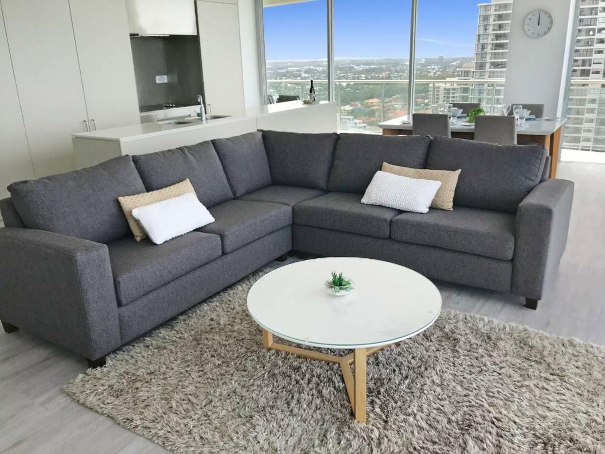 Air On Broadbeach - Stunning Ocean Views! Guldkusten Exteriör bild