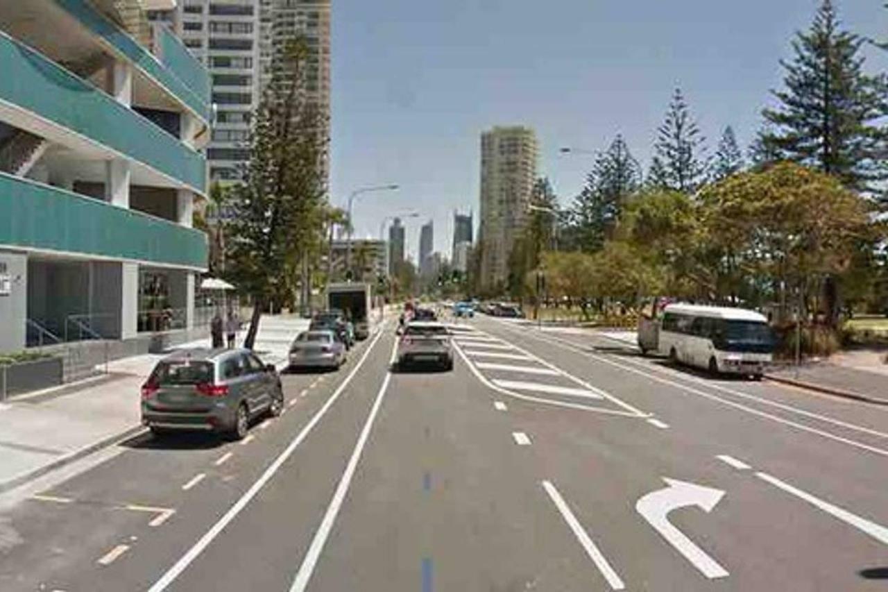Air On Broadbeach - Stunning Ocean Views! Guldkusten Exteriör bild